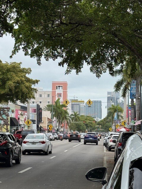 Plus de détails pour 850 NW 5th Ave, Miami, FL - Multi-résidentiel à vendre