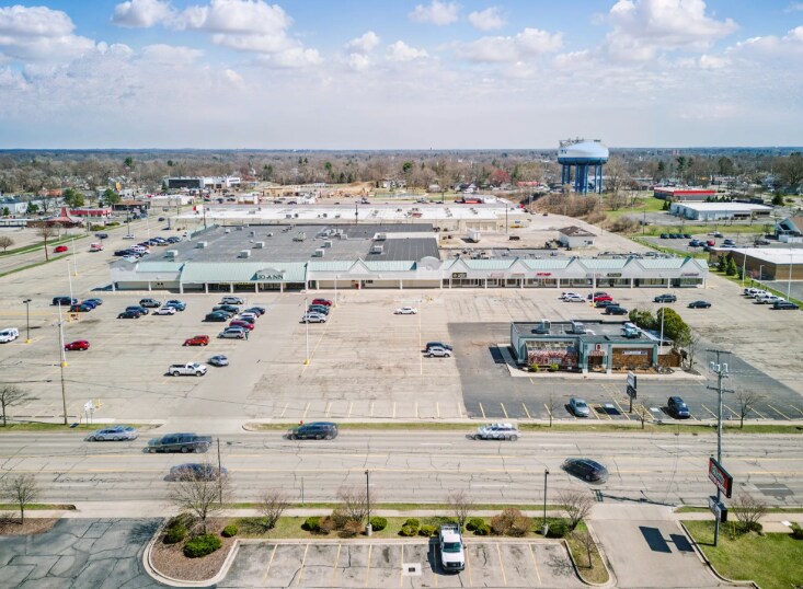 915-1099 N Wisner St, Jackson, MI à louer - Photo du bâtiment - Image 3 de 10