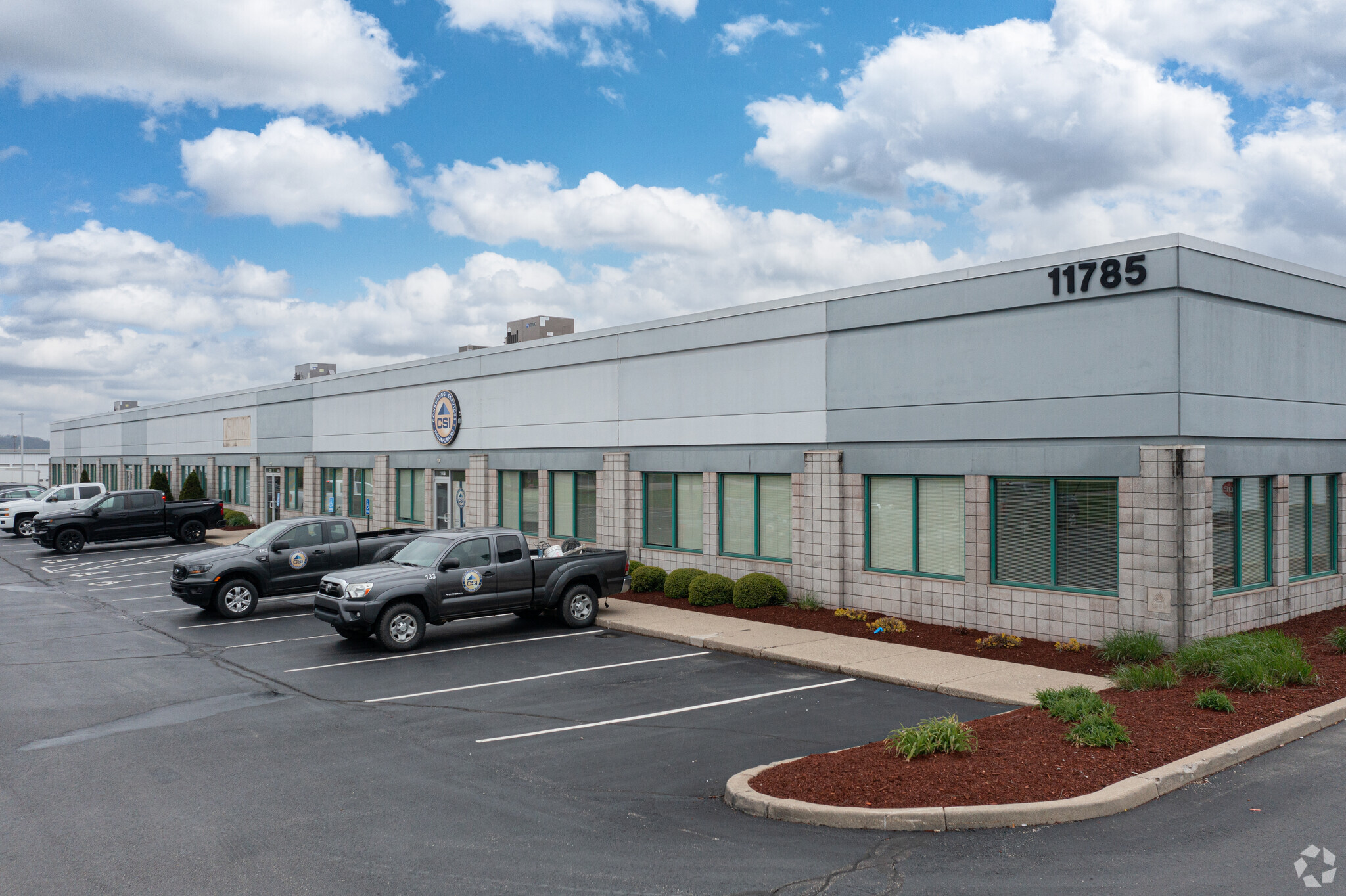 11785 Highway Dr, Sharonville, OH for lease Building Photo- Image 1 of 5