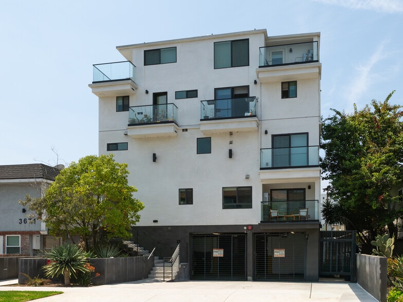 3667 Mentone Ave, Los Angeles, CA for sale - Building Photo - Image 2 of 21