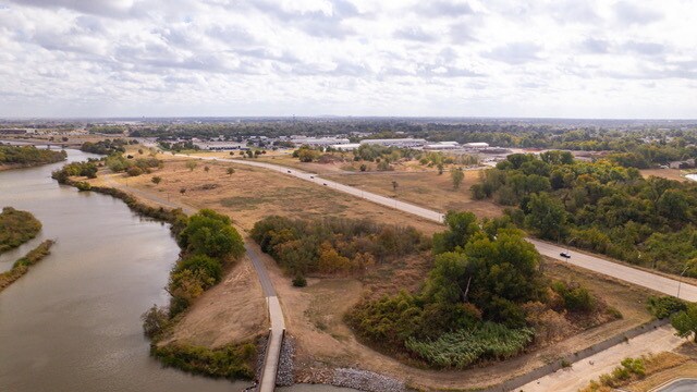 1547 S Portland Ave, Oklahoma City, OK à vendre - Photo du bâtiment - Image 3 de 14