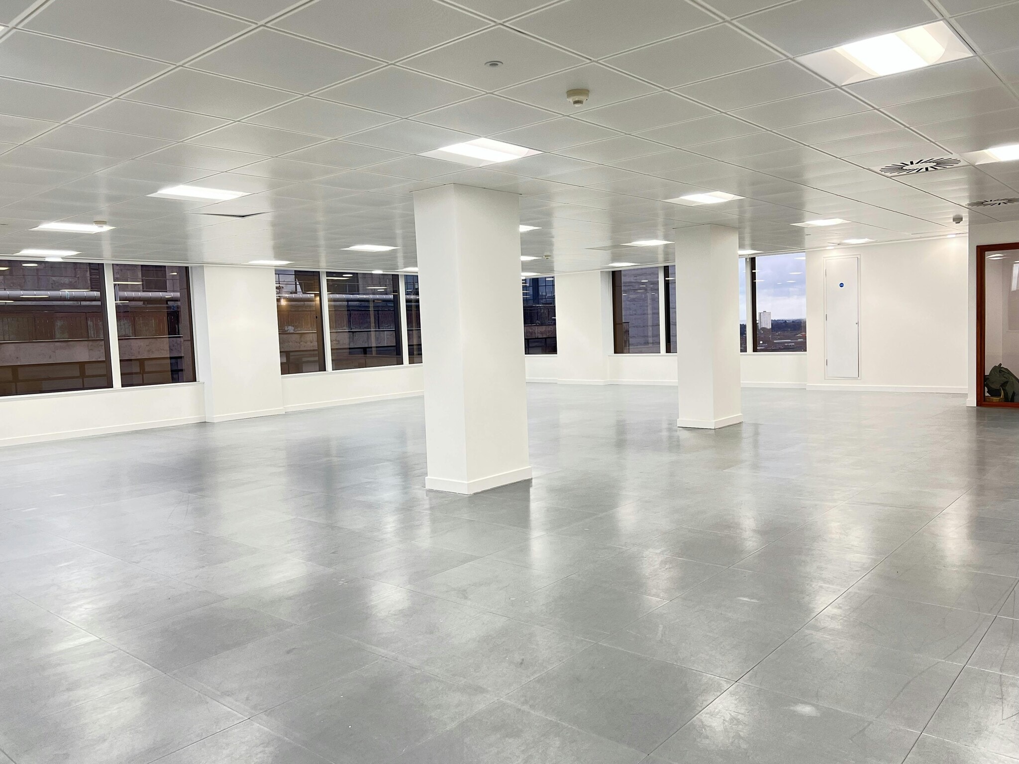 8 Cherry St, Birmingham for lease Interior Photo- Image 1 of 7