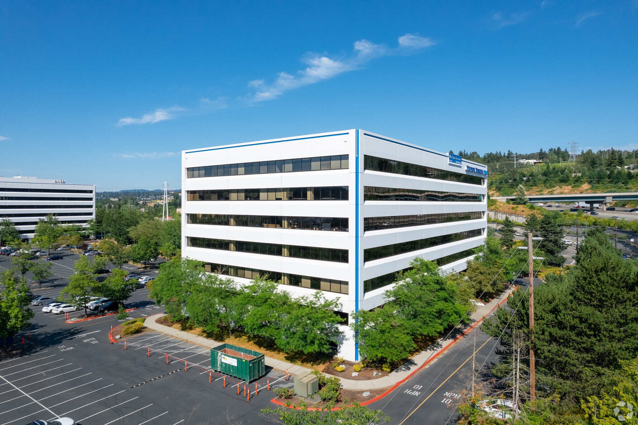 700 S Renton Village Pl, Renton, WA for lease Primary Photo- Image 1 of 13