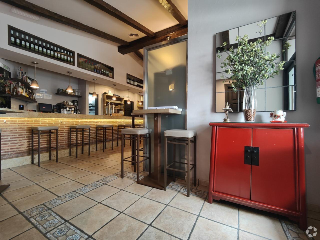 Immeuble residentiel dans Fuenlabrada, Madrid à vendre Photo intérieure- Image 1 de 2