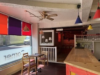 Plus de détails pour 124 Stricklandgate, Kendal - Commerce de détail à vendre