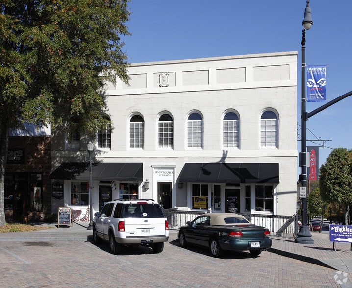 412 Adamson Sq, Carrollton, GA à louer - Photo du bâtiment - Image 2 de 2