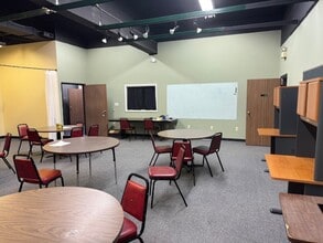 428 S Monroe St, Monroe, MI for lease Interior Photo- Image 2 of 9