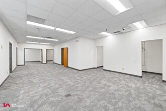 3715 Atlanta Industrial Pky N, Atlanta, GA for lease Building Photo- Image 1 of 2