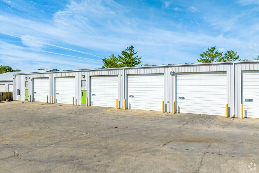 9289 Swanson Blvd, Clive, IA for sale - Building Photo - Image 2 of 21