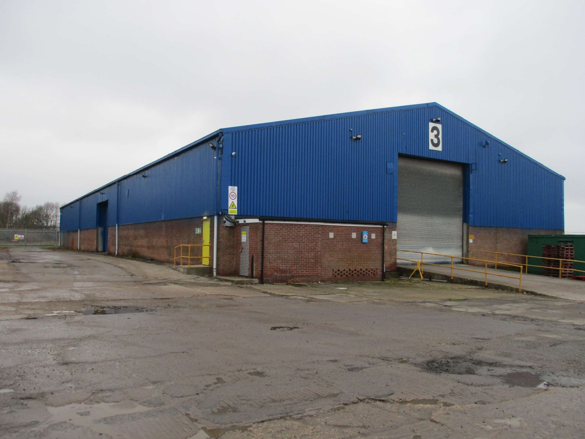 Gamston Airfield, Retford for lease Building Photo- Image 1 of 6