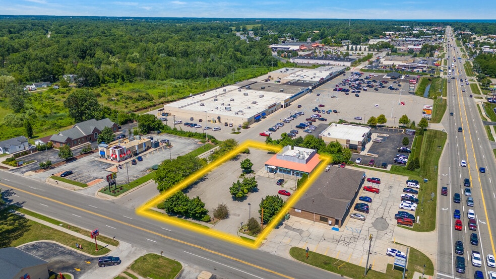 3024 Krafft Rd, Fort Gratiot, MI for sale - Building Photo - Image 2 of 5