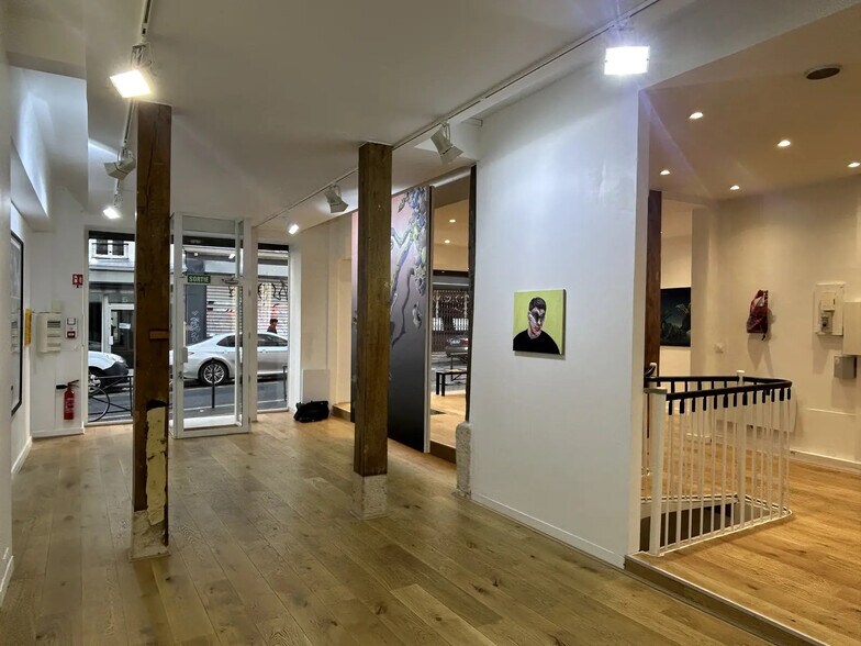 Commerce de détail dans Paris à vendre - Photo intérieure - Image 3 de 10