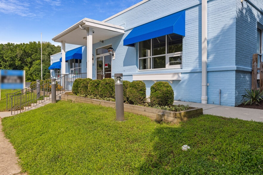 102 N Rogers St, Aberdeen, MD for lease - Building Photo - Image 2 of 20