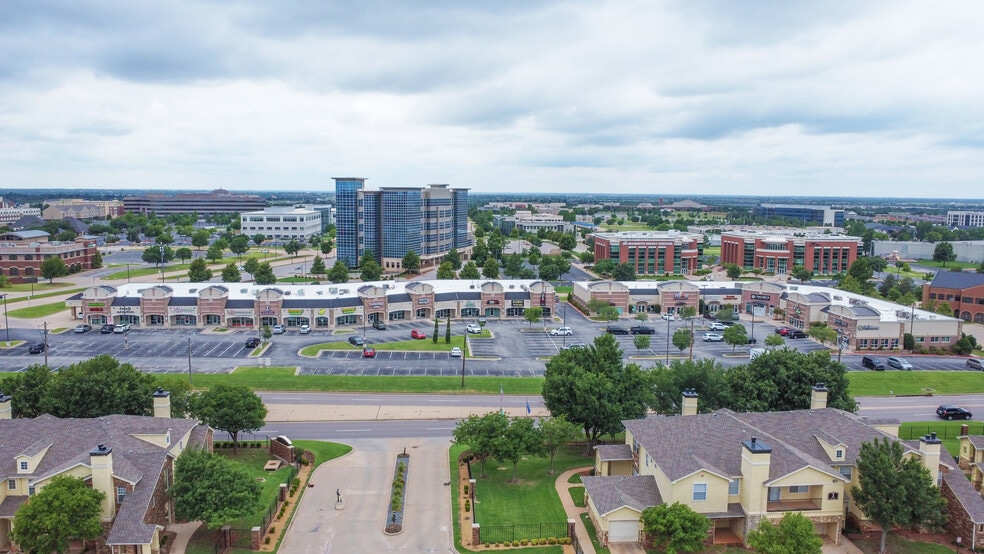 14201 N May Ave, Oklahoma City, OK for lease - Building Photo - Image 2 of 4