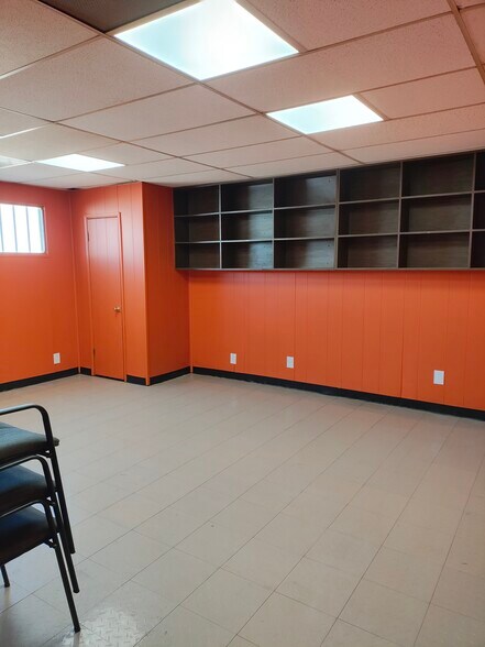 570 Oleander Rd, Palm Springs, CA à louer - Photo du bâtiment - Image 3 de 14