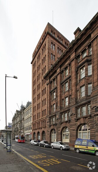 2 Albert Sq, Dundee à louer - Photo du bâtiment - Image 2 de 23