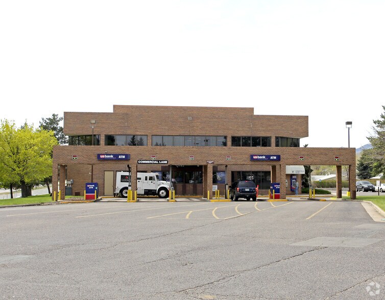 8441 W Bowles Ave, Littleton, CO à louer - Photo du bâtiment - Image 2 de 2