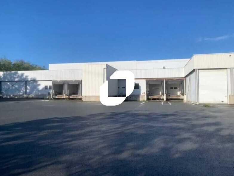 13 Chemin Des Près Secs, Civrieux-d'Azergues à louer - Photo du bâtiment - Image 3 de 31