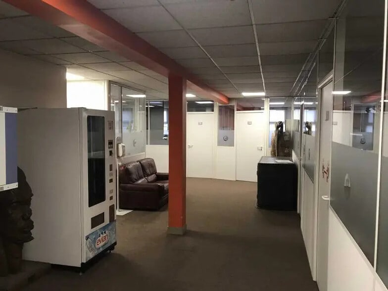 Bureau dans Bagnolet à louer - Photo intérieure - Image 3 de 13