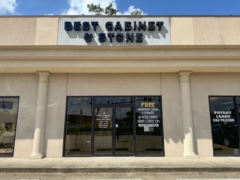 901 W Airline Hwy, La Place, LA for lease - Building Photo - Image 3 of 8