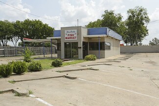 Plus de détails pour 122 S Hampton Rd, DeSoto, TX - Commerce de détail à vendre