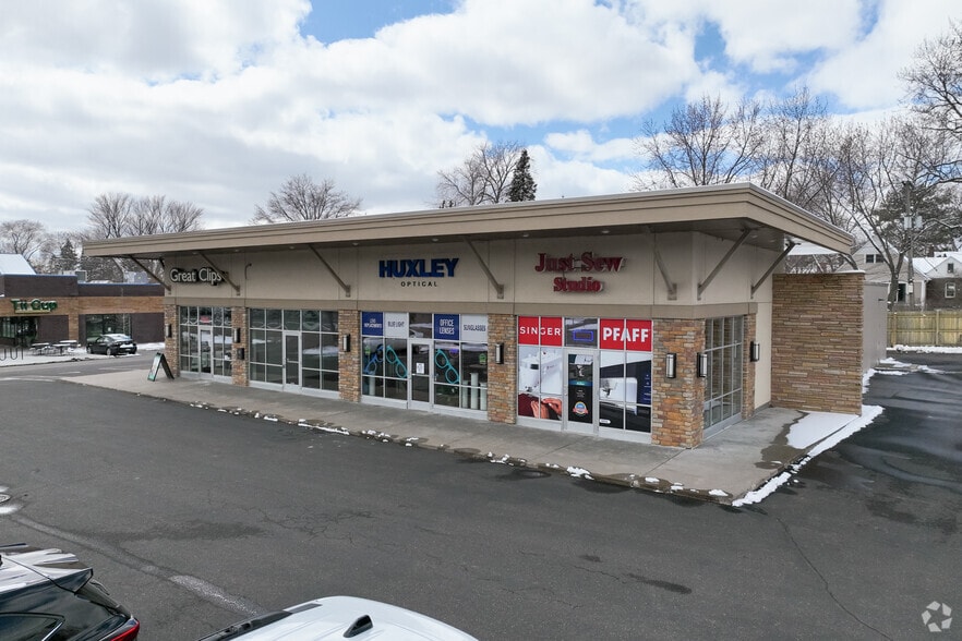 1789 N Lexington Ave, Roseville, MN for lease - Building Photo - Image 3 of 6
