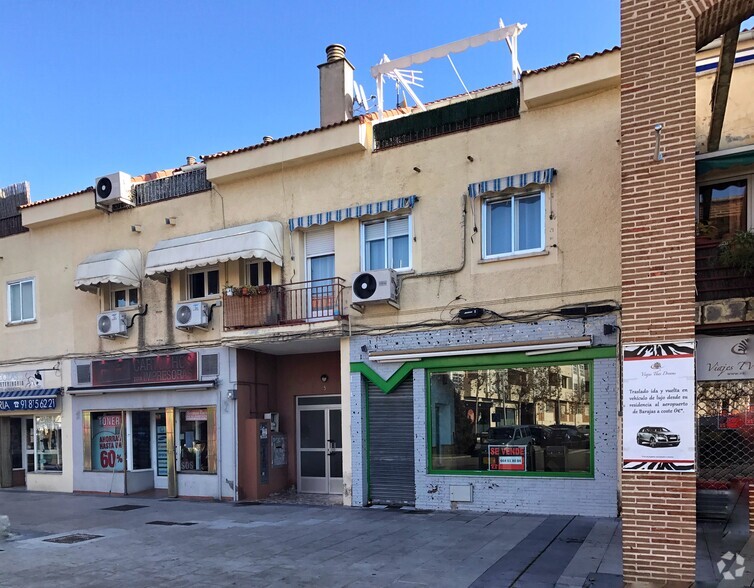 Calle Real, 3, Villanueva de la Cañada, Madrid for sale - Building Photo - Image 2 of 2