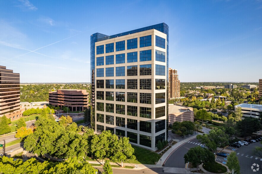 4643 S Ulster St, Denver, CO à louer - Photo du bâtiment - Image 2 de 13