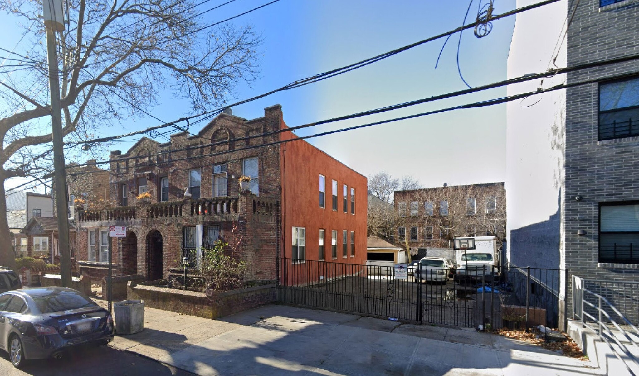 724-728 Hinsdale Street portfolio of 2 properties for sale on LoopNet.ca Building Photo- Image 1 of 4
