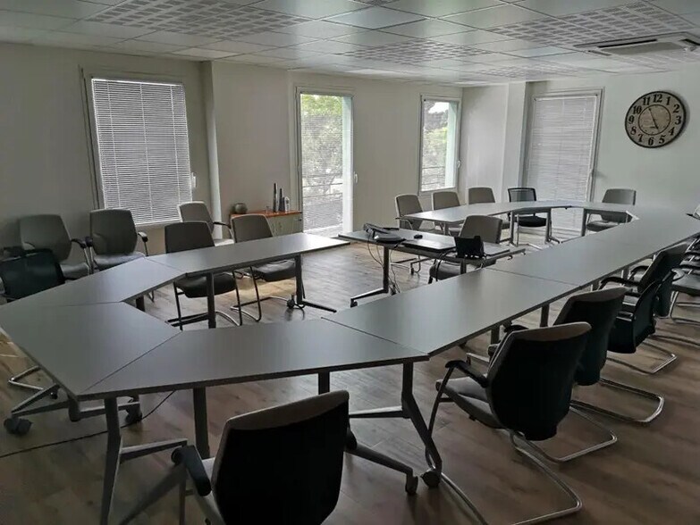 35 Boulevard Albert Einstein, Nantes à vendre - Photo du bâtiment - Image 3 de 8