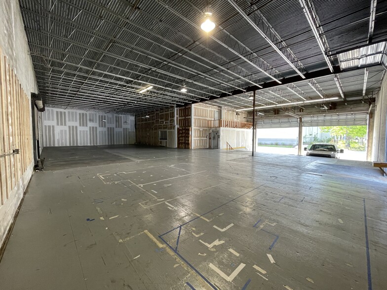 1529 W North A St, Tampa, FL for lease - Interior Photo - Image 3 of 13