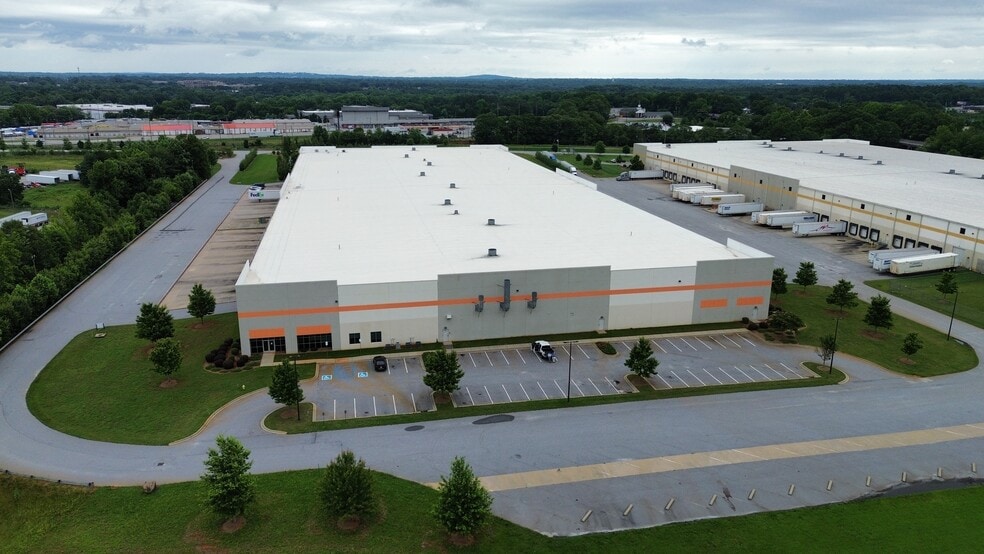2723 White Horse Rd, Greenville, SC for lease - Building Photo - Image 3 of 16