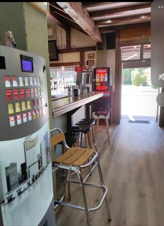 More details for Retail for Lease