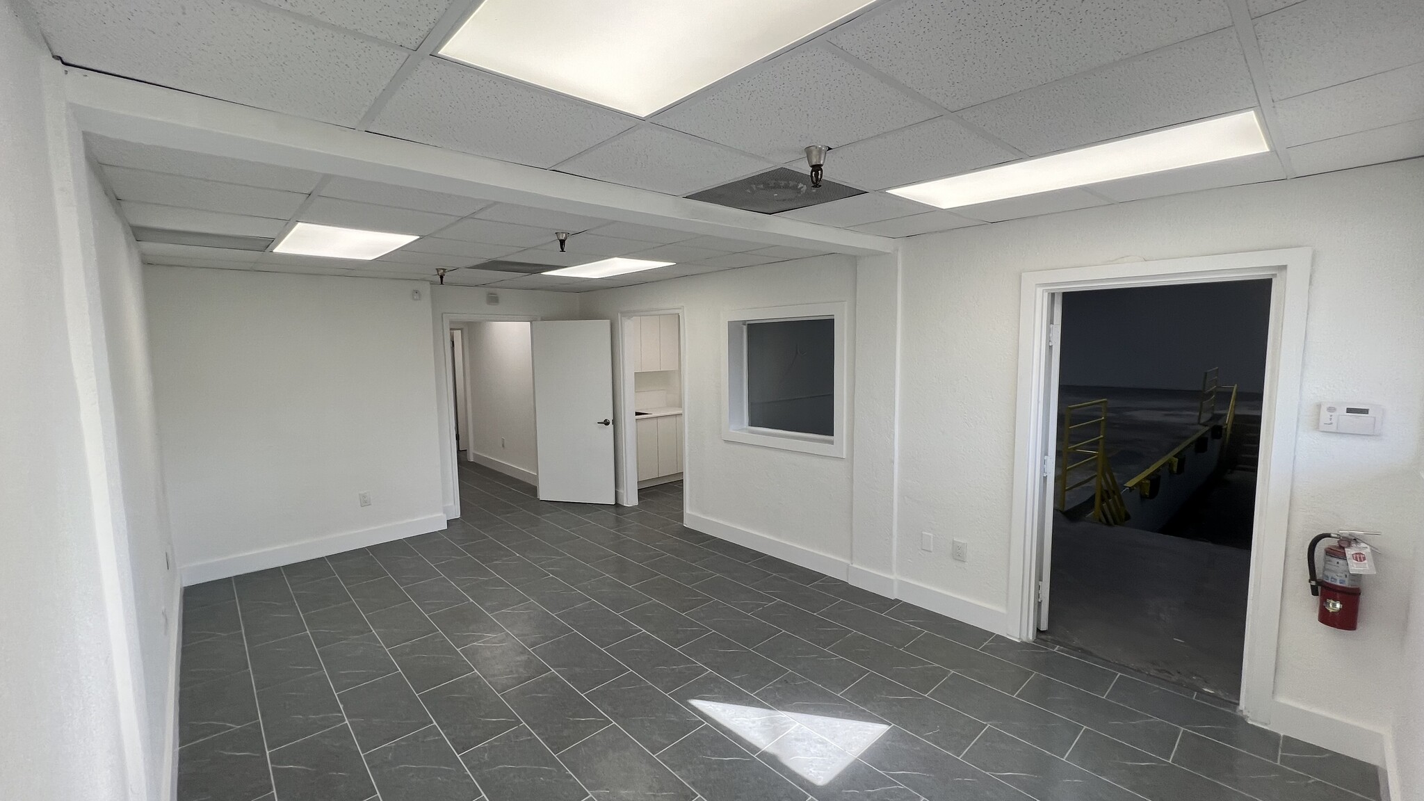 9501-9635 NW 80th Ave, Hialeah, FL for lease Interior Photo- Image 1 of 9
