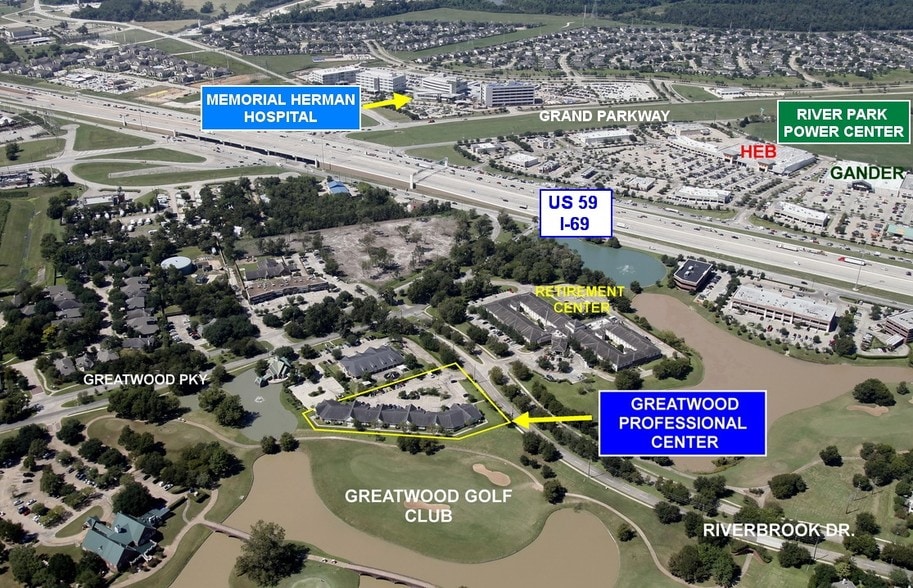 7002 Riverbrook Dr, Sugar Land, TX for lease - Building Photo - Image 3 of 17