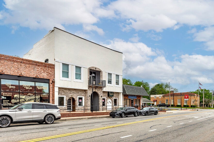 117 N Jefferson Ave, Eatonton, GA for sale - Building Photo - Image 2 of 82