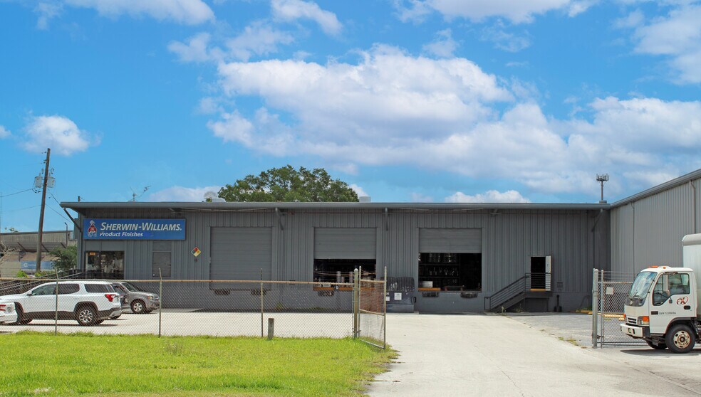 3101 Pennington Rd, Orlando, FL à louer - Photo du bâtiment - Image 3 de 5