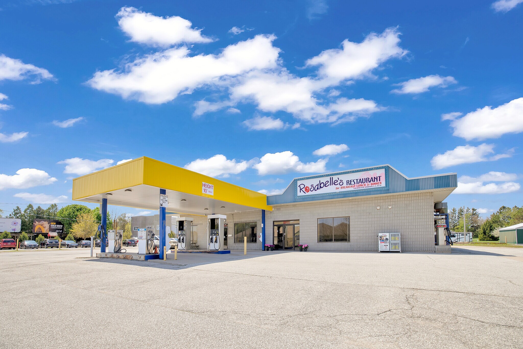 1727 Division Rd N, Kingsville, ON for sale Building Photo- Image 1 of 1