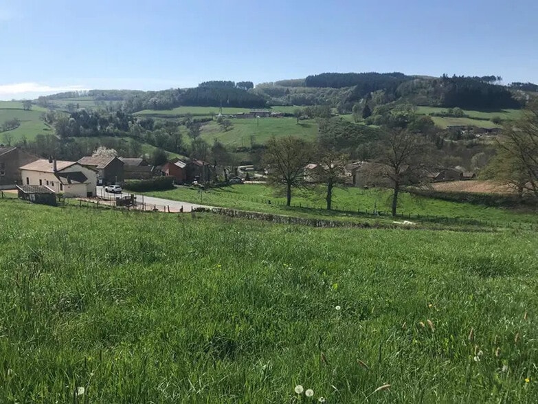 Terrain dans Bourgvilain à vendre - Aérien - Image 2 de 4