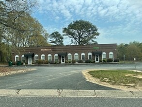 406 Tiffany Park, Gaffney, SC for lease Building Photo- Image 1 of 1