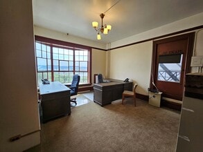 401 Broadway, Tacoma, WA for lease Interior Photo- Image 1 of 4