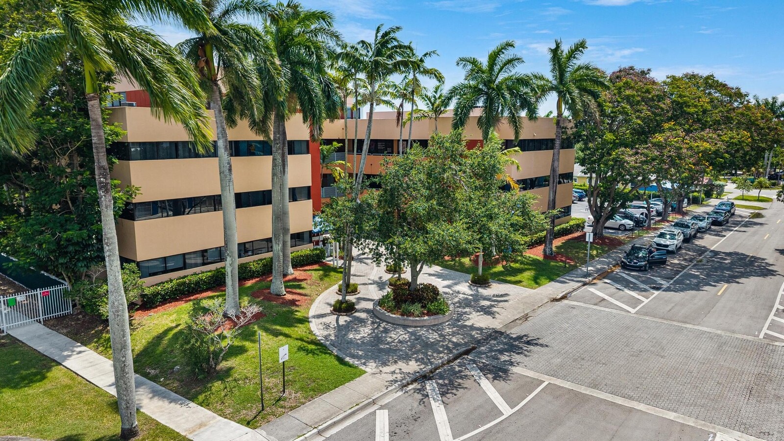 151 NW 11th St, Homestead, FL 33030 - Unit W-103 - - Interior Photo - Image 1 of 21