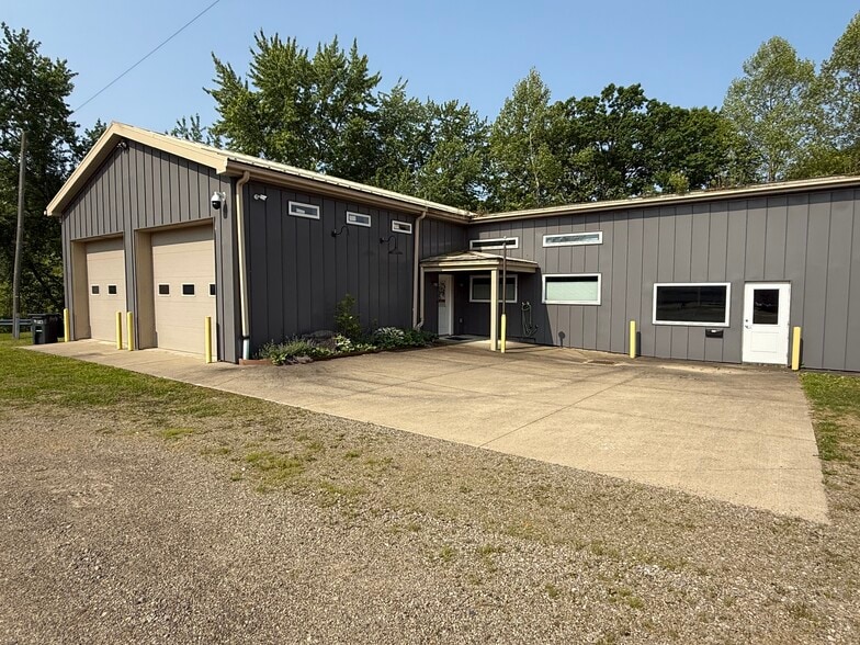 805 Atlantic Ave, Franklin, PA for sale - Building Photo - Image 1 of 40