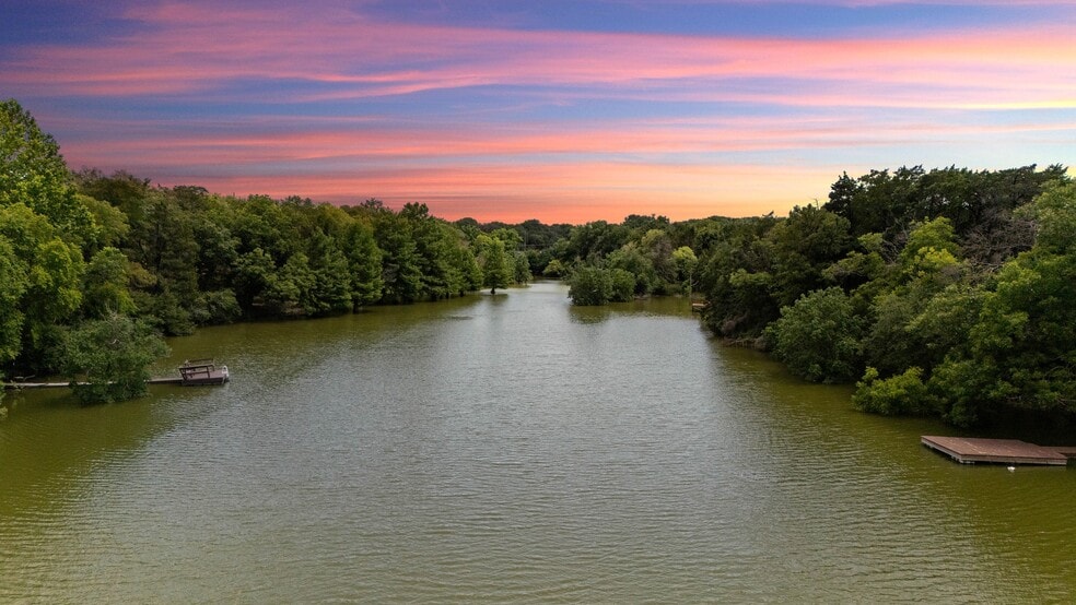 TBD Rainbow Dr, Woodway, TX for sale - Primary Photo - Image 1 of 31