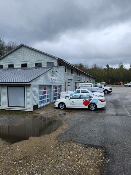 329 Dover Rd, Chichester, NH for lease - Primary Photo - Image 1 of 8