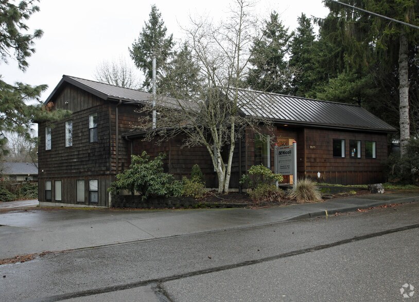 9025 SW Center St, Tigard, OR à vendre - Photo principale - Image 1 de 5