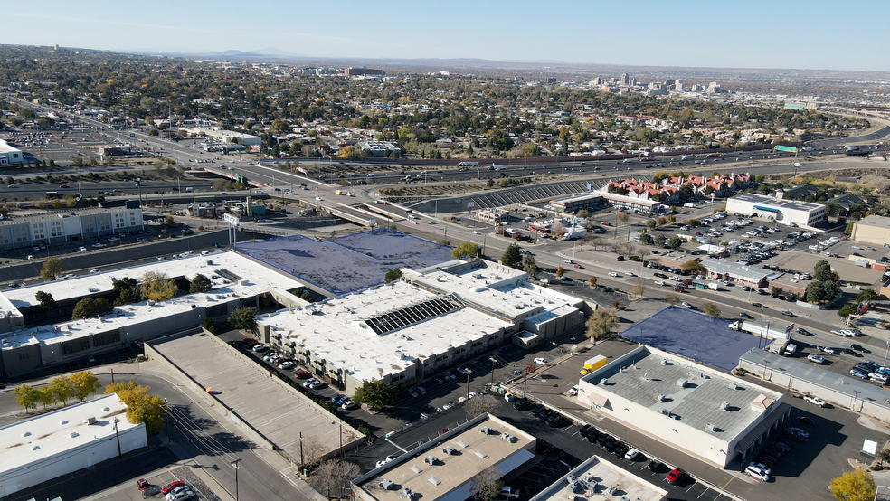 2500 Carlisle Blvd, Albuquerque, NM à vendre - Photo du bâtiment - Image 3 de 3