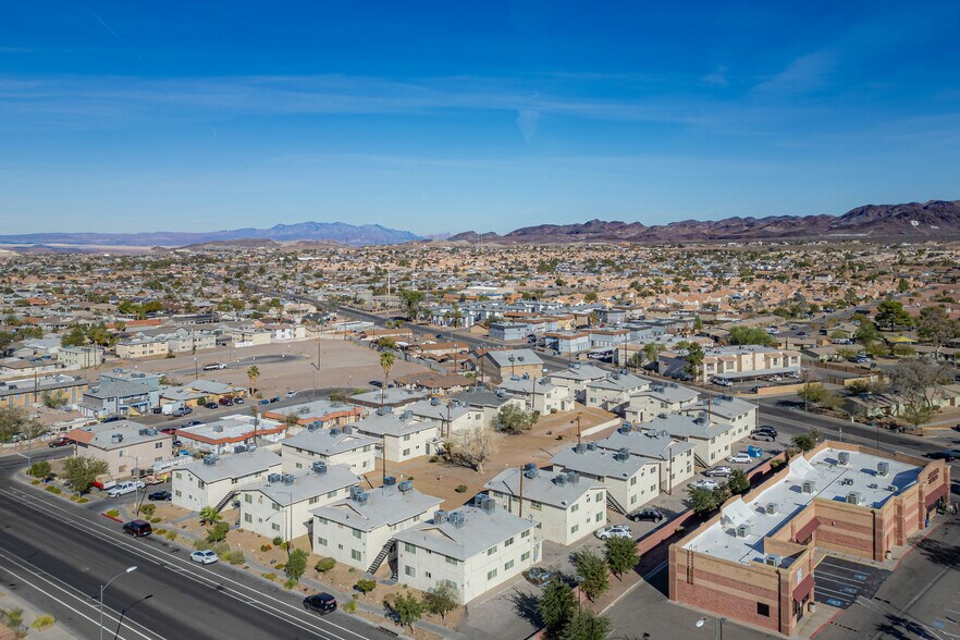 730 Center St, Henderson, NV à vendre - Aérien - Image 2 de 38