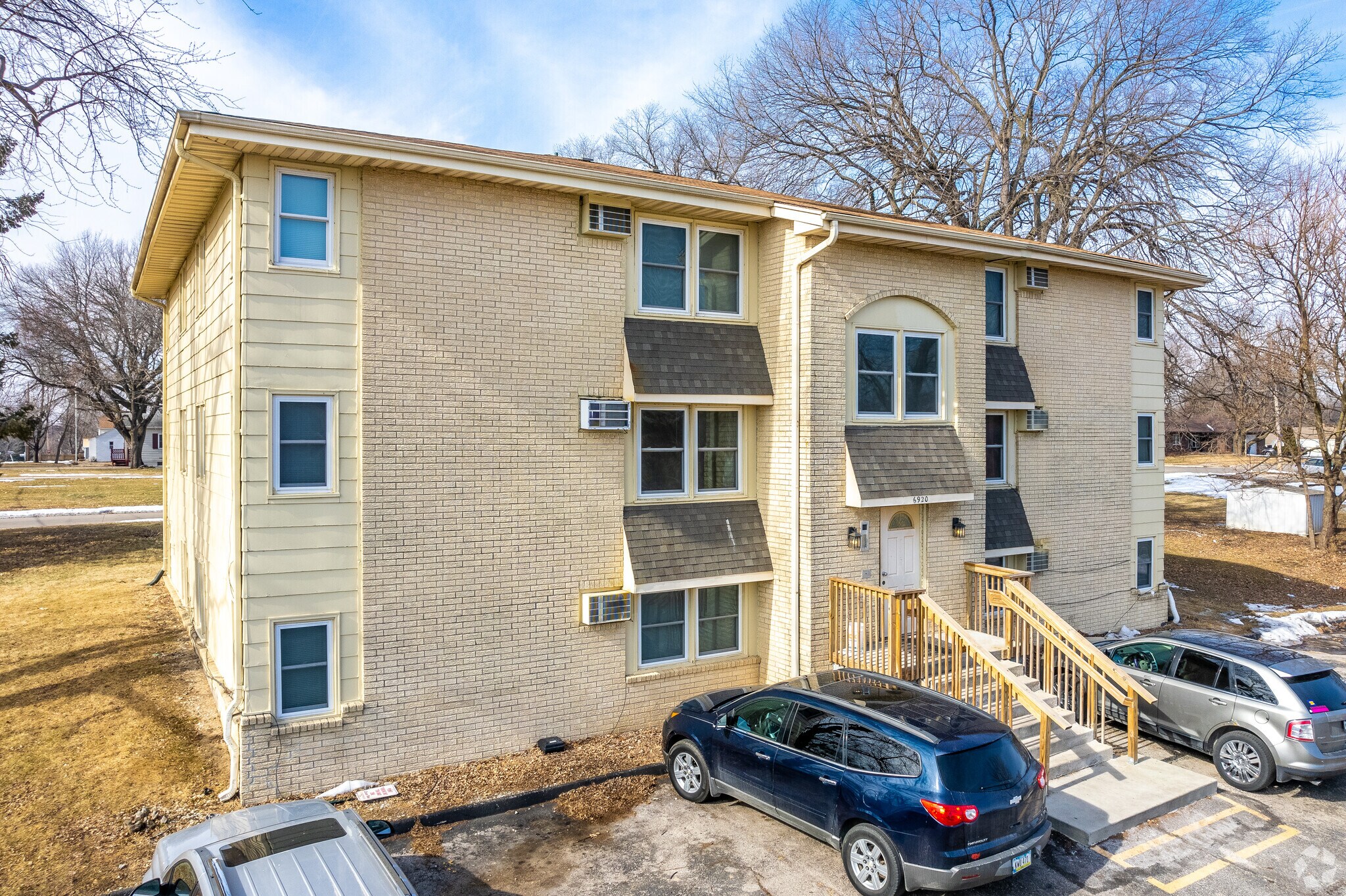 6920 SW 9th St, Des Moines, IA à vendre Photo principale- Image 1 de 16