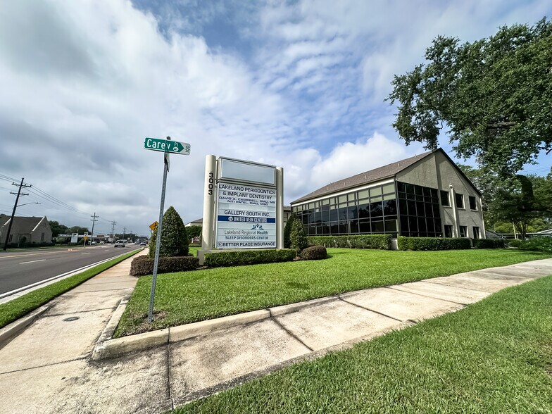 3003 S Florida Ave, Lakeland, FL à louer - Photo du bâtiment - Image 3 de 18